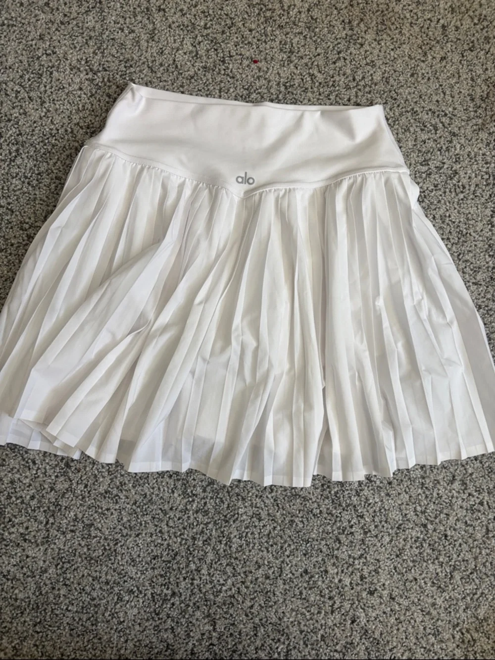 ALO Yoga White Grand Slam Tennis Skirt